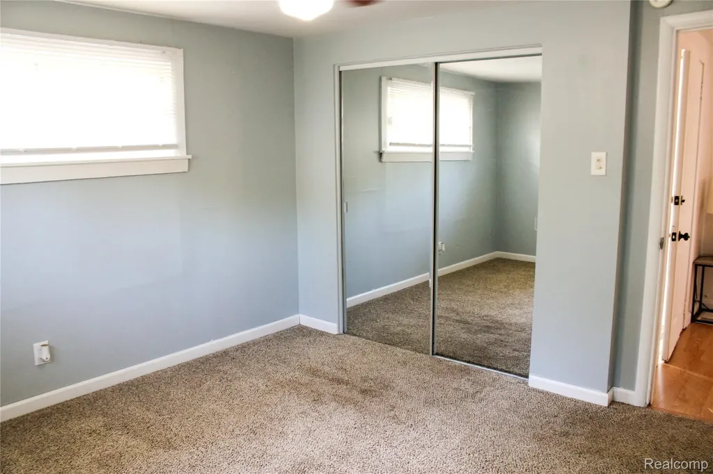 9485 Portage Lake Avenue Dexter Township MI 48169