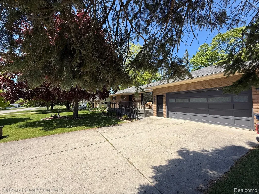 205 Sunset Boulevard Alpena City MI 49707