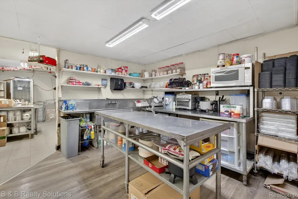 5009 Lapeer Road Deerfield Township MI 48421