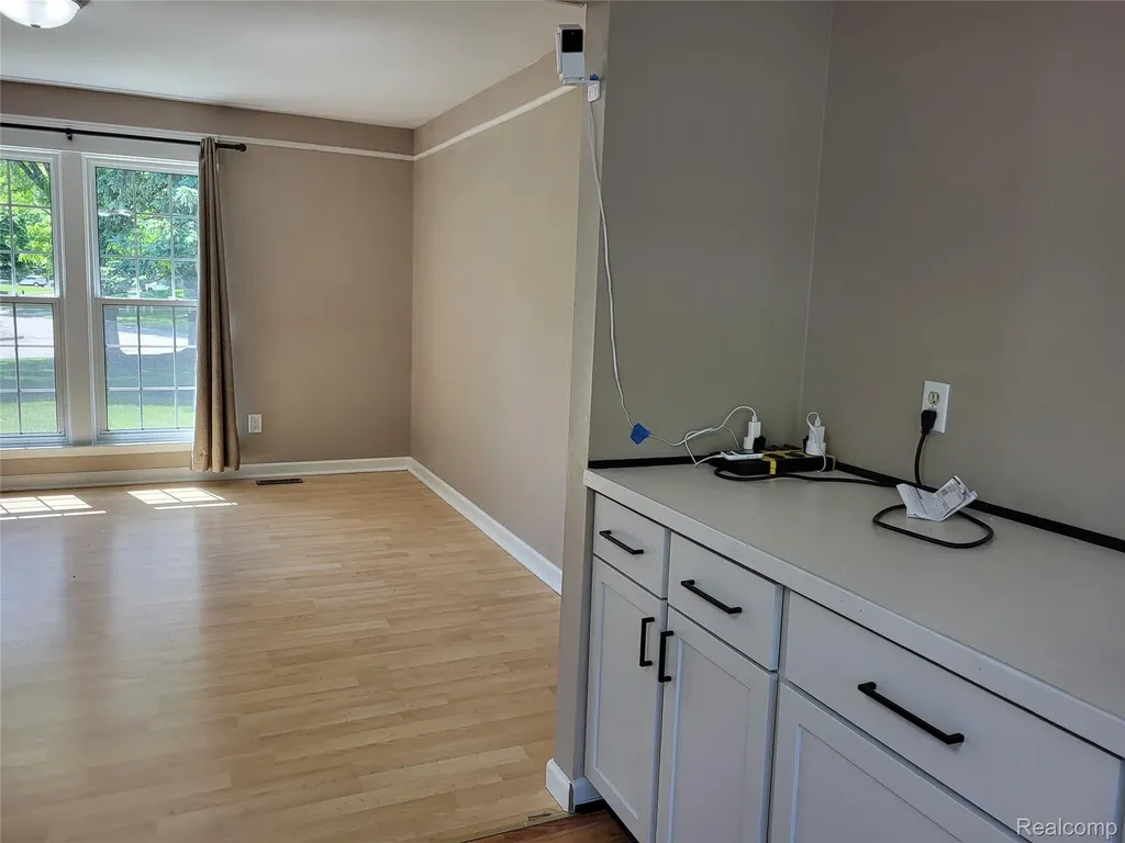 5791 Beauchamp Place West Bloomfield Charter Township MI 48322