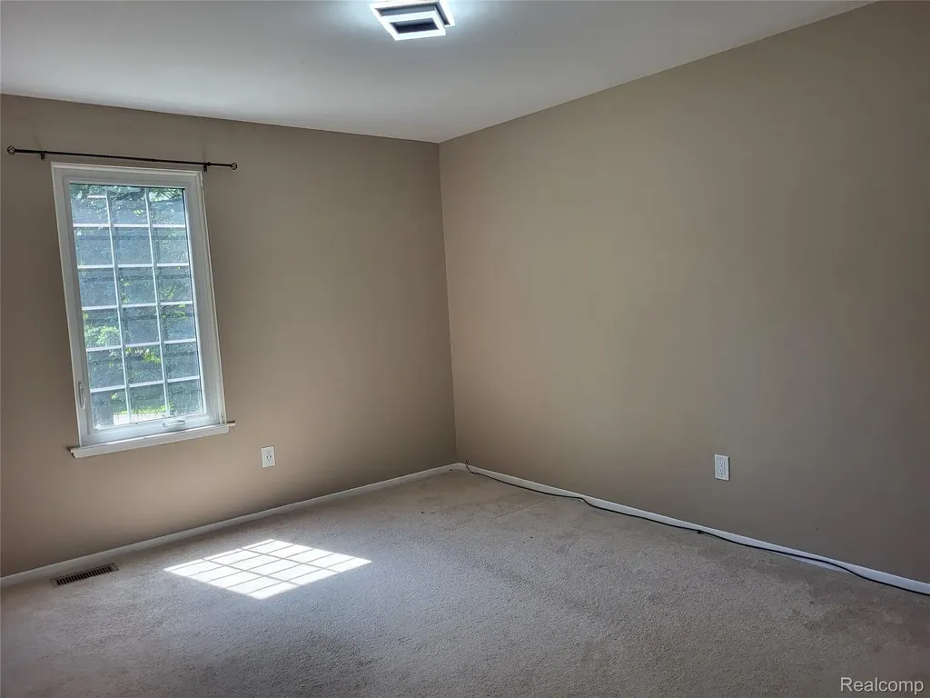 5791 Beauchamp Place West Bloomfield Charter Township MI 48322