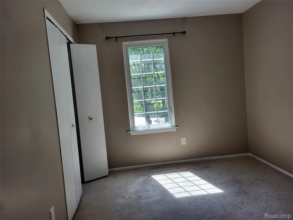 5791 Beauchamp Place West Bloomfield Charter Township MI 48322