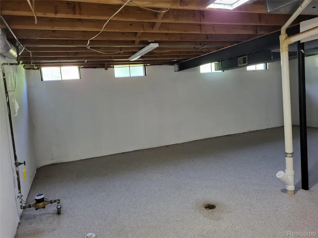 5791 Beauchamp Place West Bloomfield Charter Township MI 48322