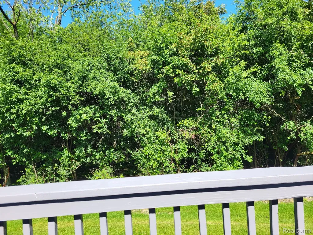 5791 Beauchamp Place West Bloomfield Charter Township MI 48322