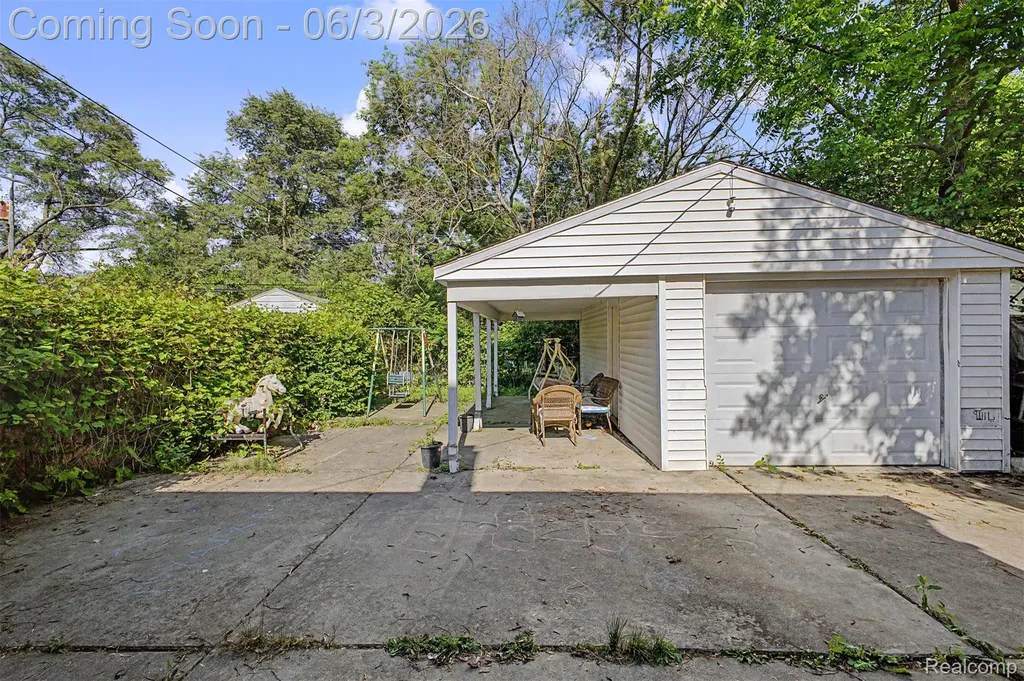 6808 Abington Avenue Detroit City MI 48228
