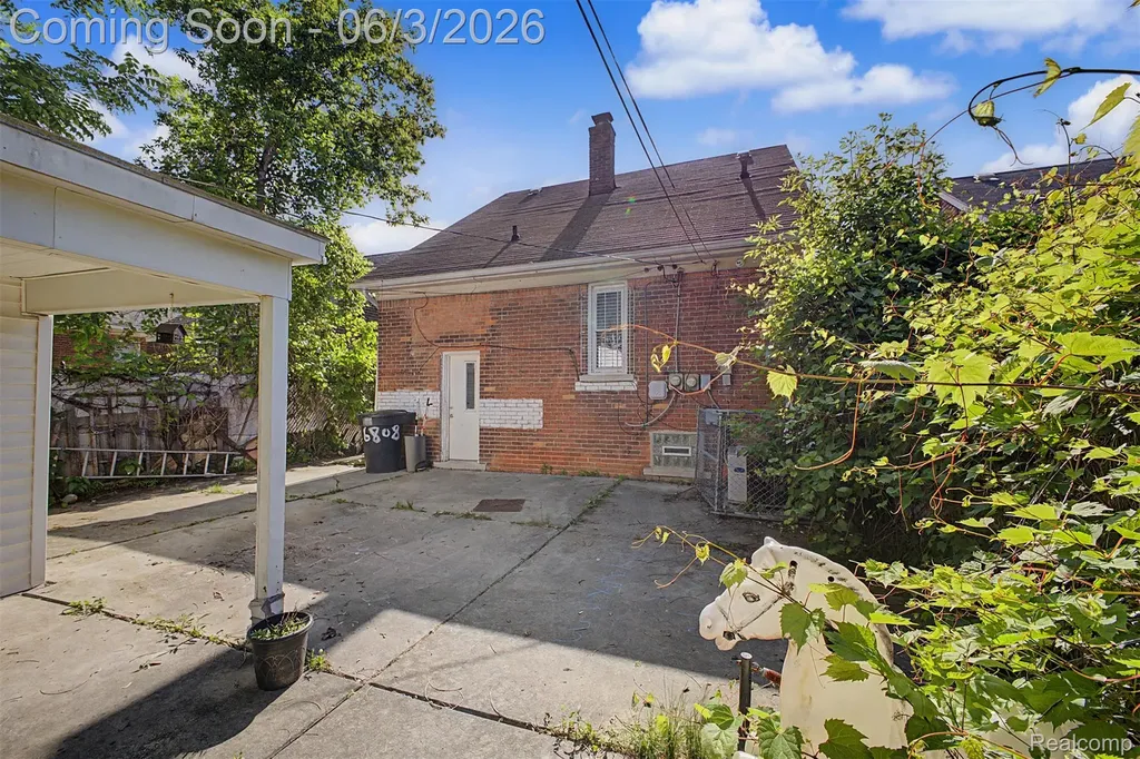 6808 Abington Avenue Detroit City MI 48228