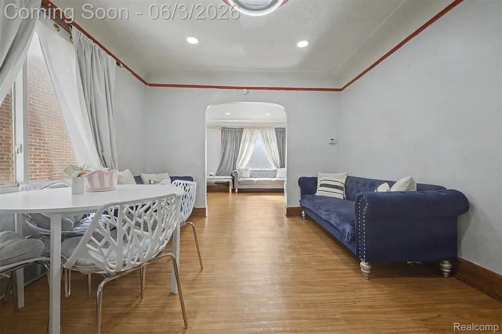 6808 Abington Avenue Detroit City MI 48228