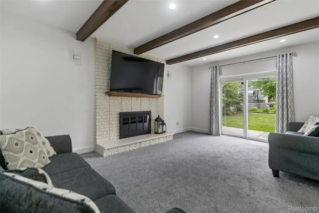 13849 Heritage Road Sterling Heights City MI 48312