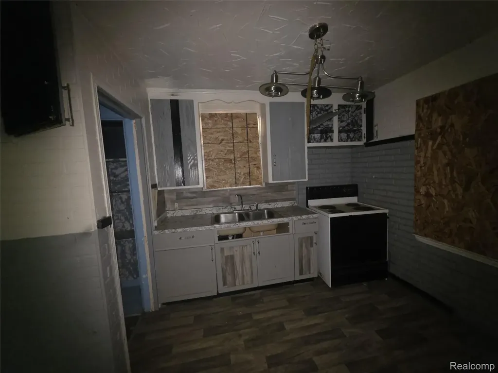 6809 Brimson Street Detroit City MI 48212