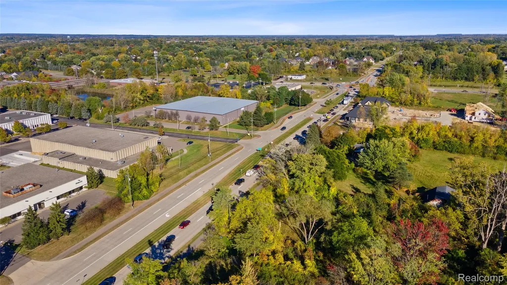 1250 W Hamlin Road Rochester Hills City MI 48309