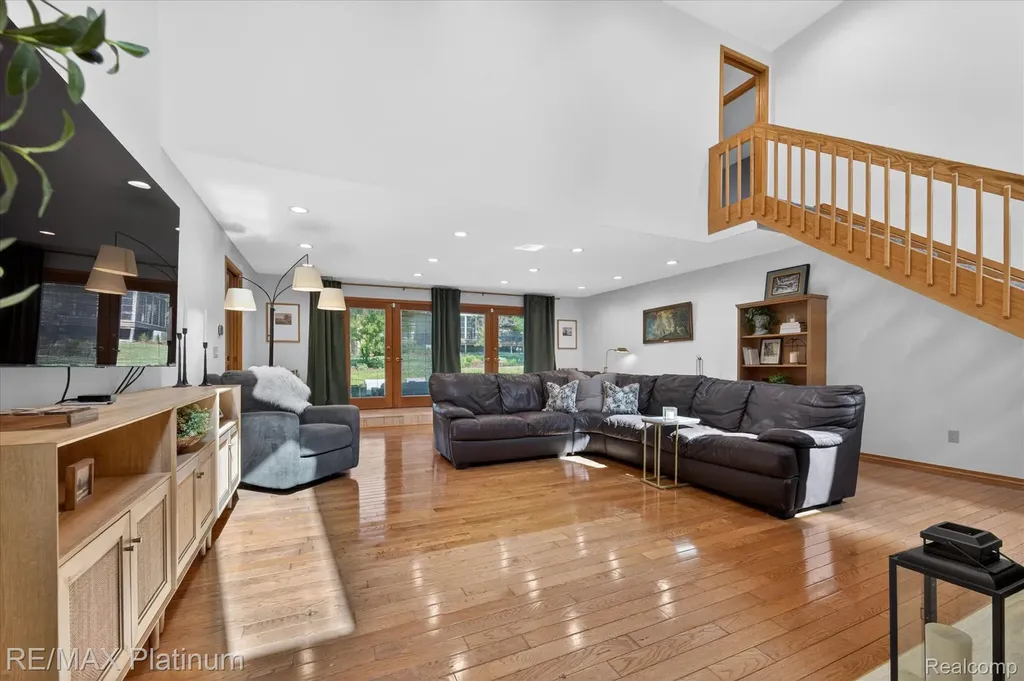 31125 Westwood Road Farmington Hills City MI 48331
