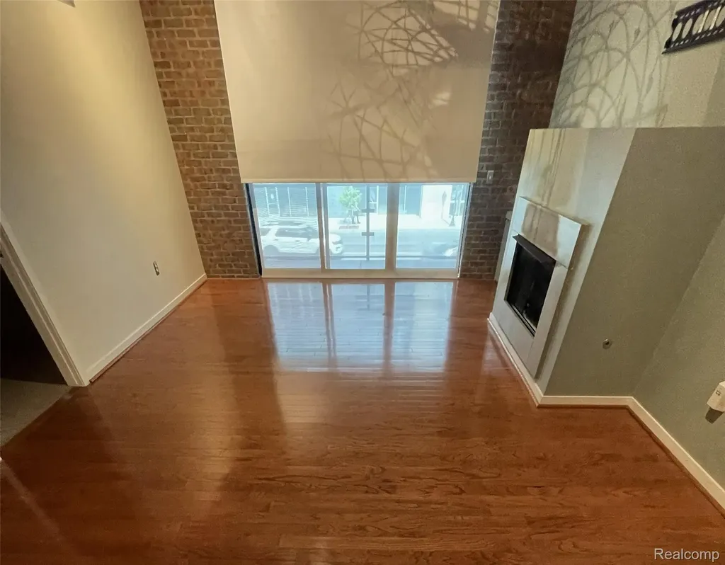 111 N Main Street Royal Oak City MI 48067