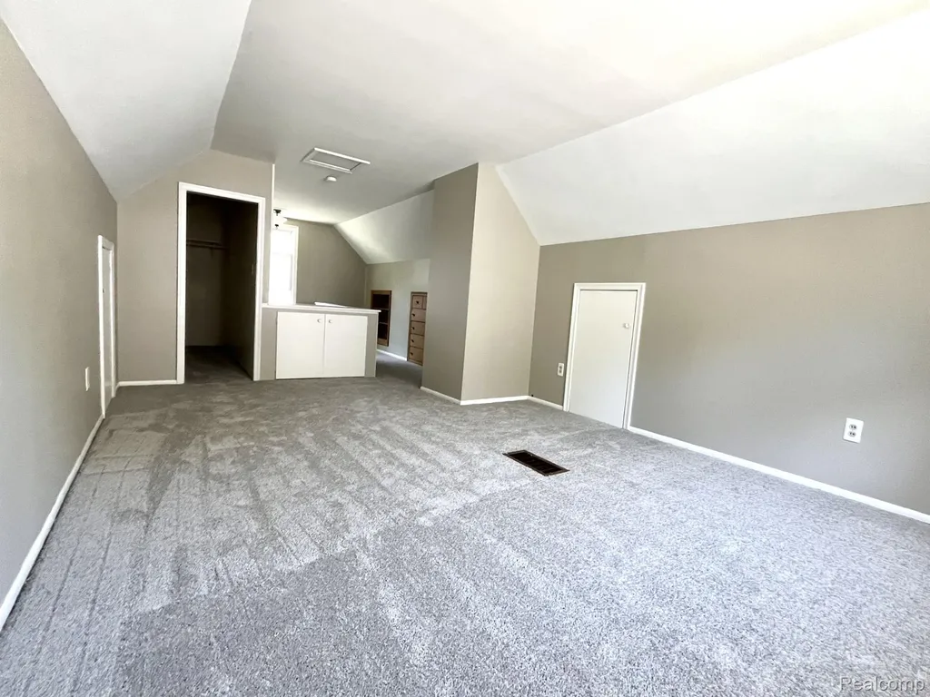 18475 Dalby Redford Charter Township MI 48240