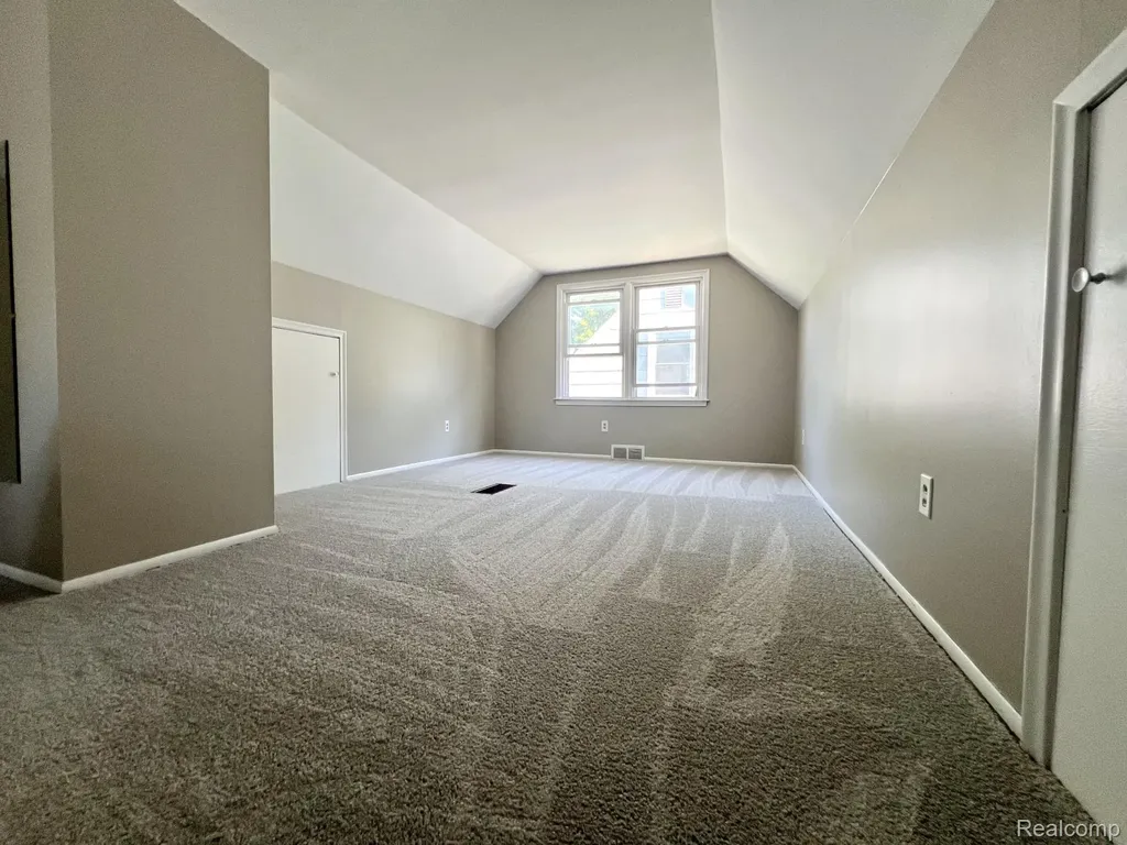 18475 Dalby Redford Charter Township MI 48240