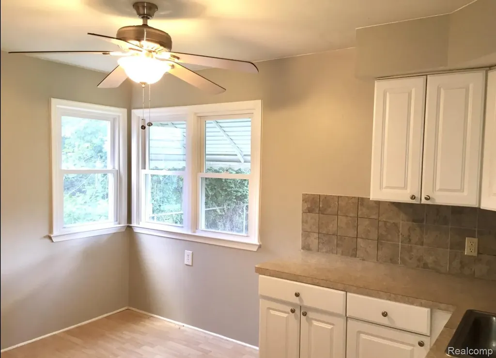 18475 Dalby Redford Charter Township MI 48240