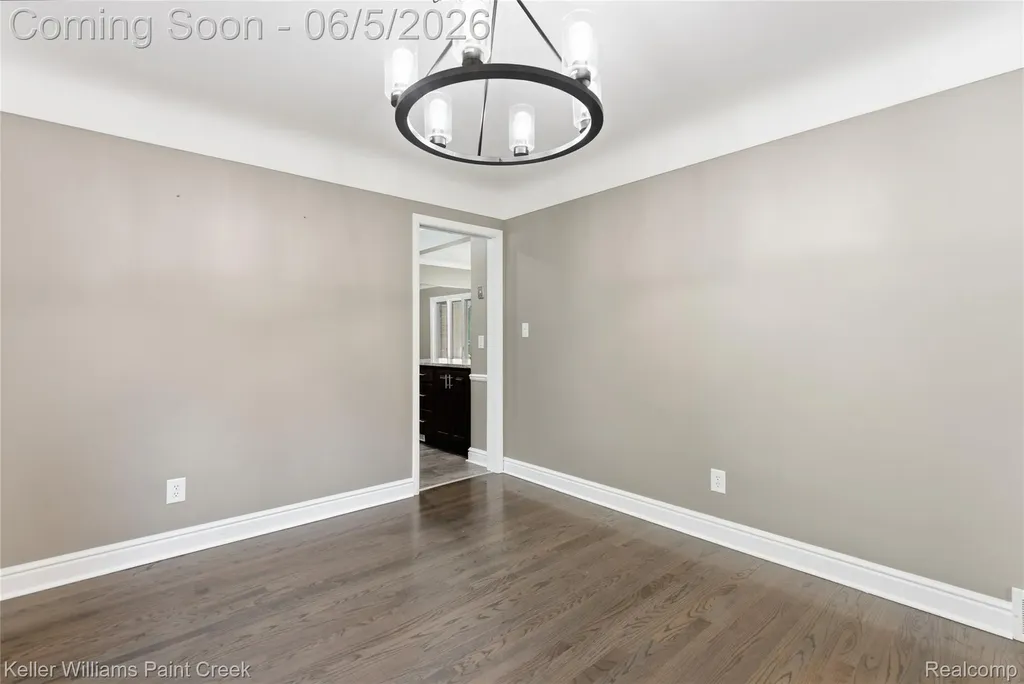 6966 Killarney Drive Troy City MI 48098