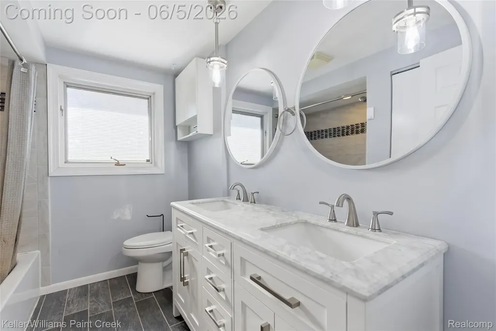 6966 Killarney Drive Troy City MI 48098