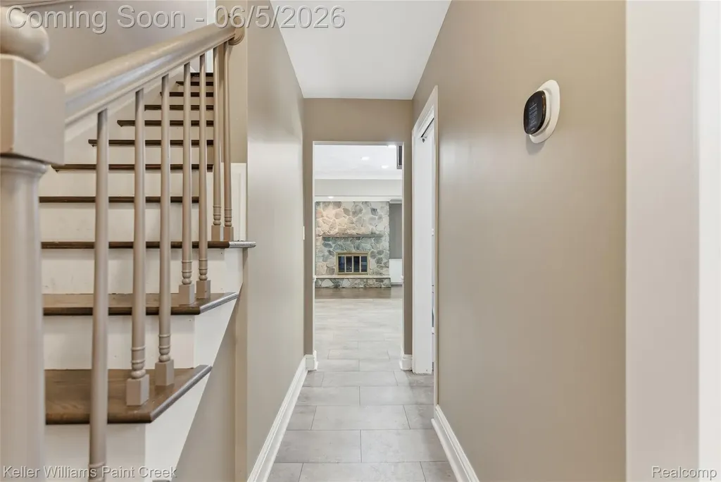 6966 Killarney Drive Troy City MI 48098