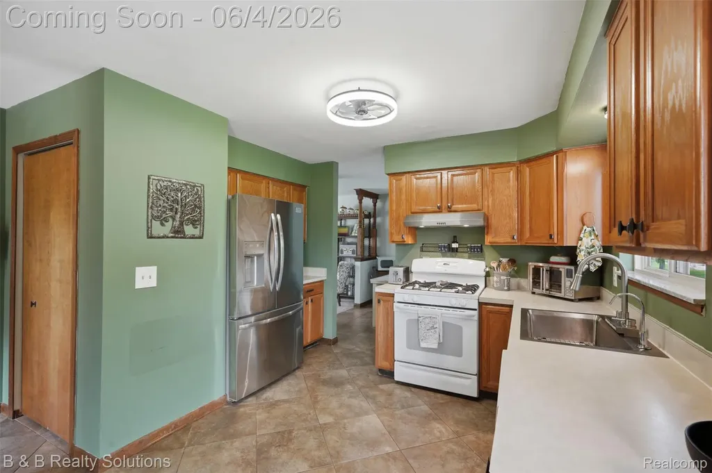 8820 Almont Road Almont Township MI 48003