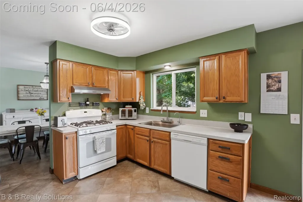8820 Almont Road Almont Township MI 48003