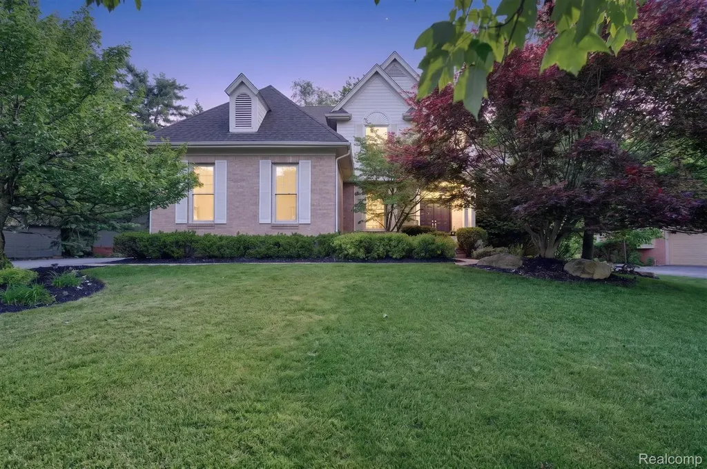 7359 Colchester Lane West Bloomfield Charter Township MI 48322