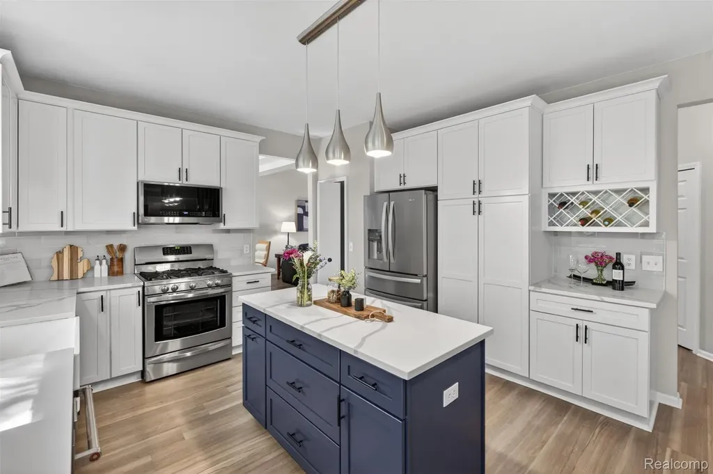 7359 Colchester Lane West Bloomfield Charter Township MI 48322