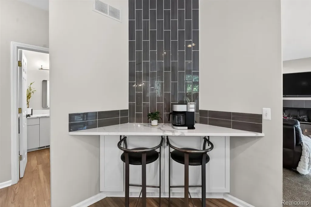 7359 Colchester Lane West Bloomfield Charter Township MI 48322