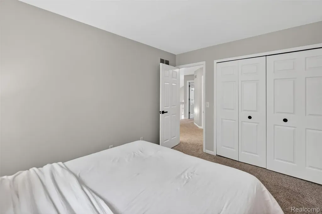 7359 Colchester Lane West Bloomfield Charter Township MI 48322