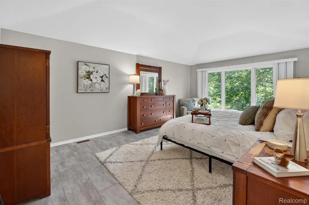 7359 Colchester Lane West Bloomfield Charter Township MI 48322