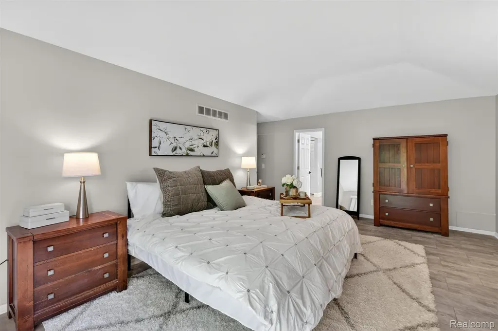 7359 Colchester Lane West Bloomfield Charter Township MI 48322