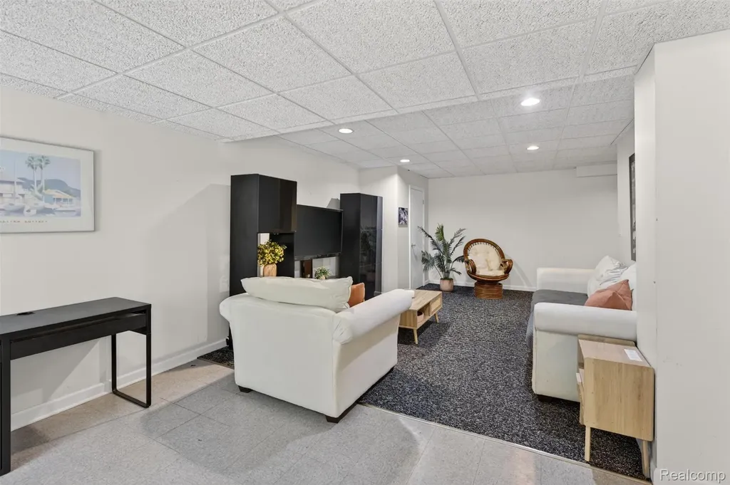 7359 Colchester Lane West Bloomfield Charter Township MI 48322