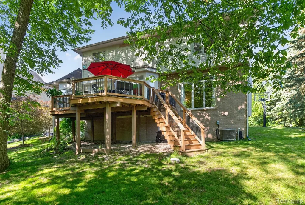 7359 Colchester Lane West Bloomfield Charter Township MI 48322