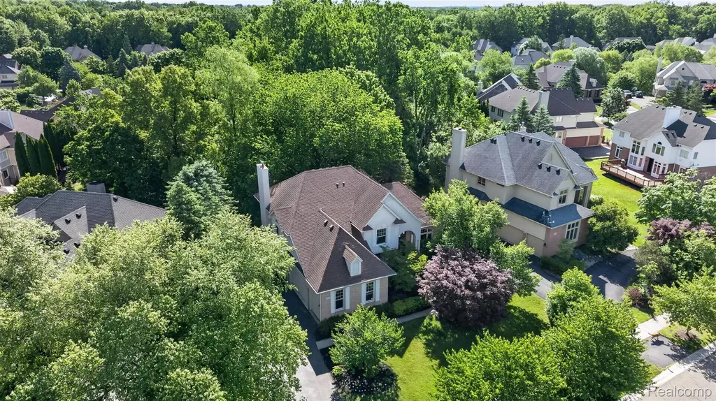 7359 Colchester Lane West Bloomfield Charter Township MI 48322