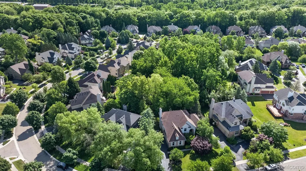 7359 Colchester Lane West Bloomfield Charter Township MI 48322