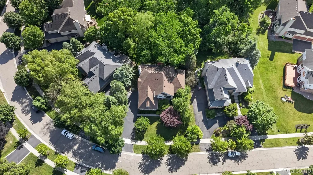 7359 Colchester Lane West Bloomfield Charter Township MI 48322
