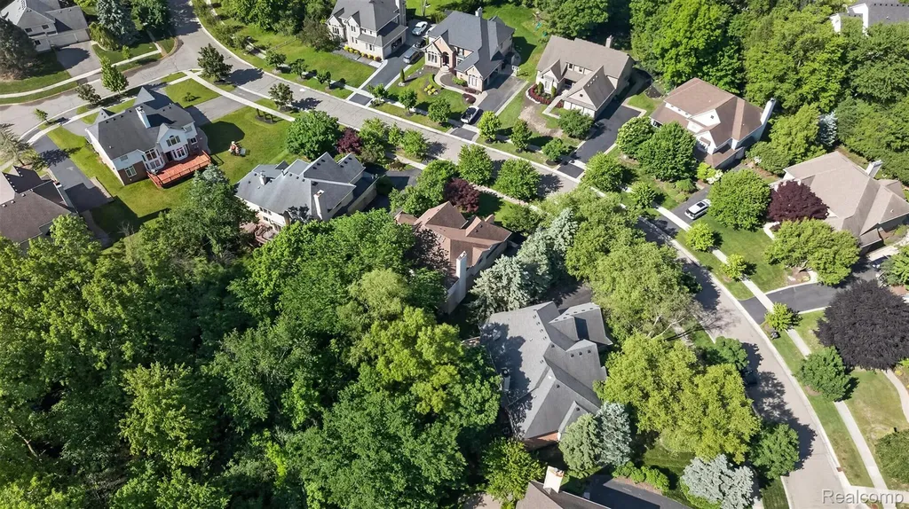 7359 Colchester Lane West Bloomfield Charter Township MI 48322