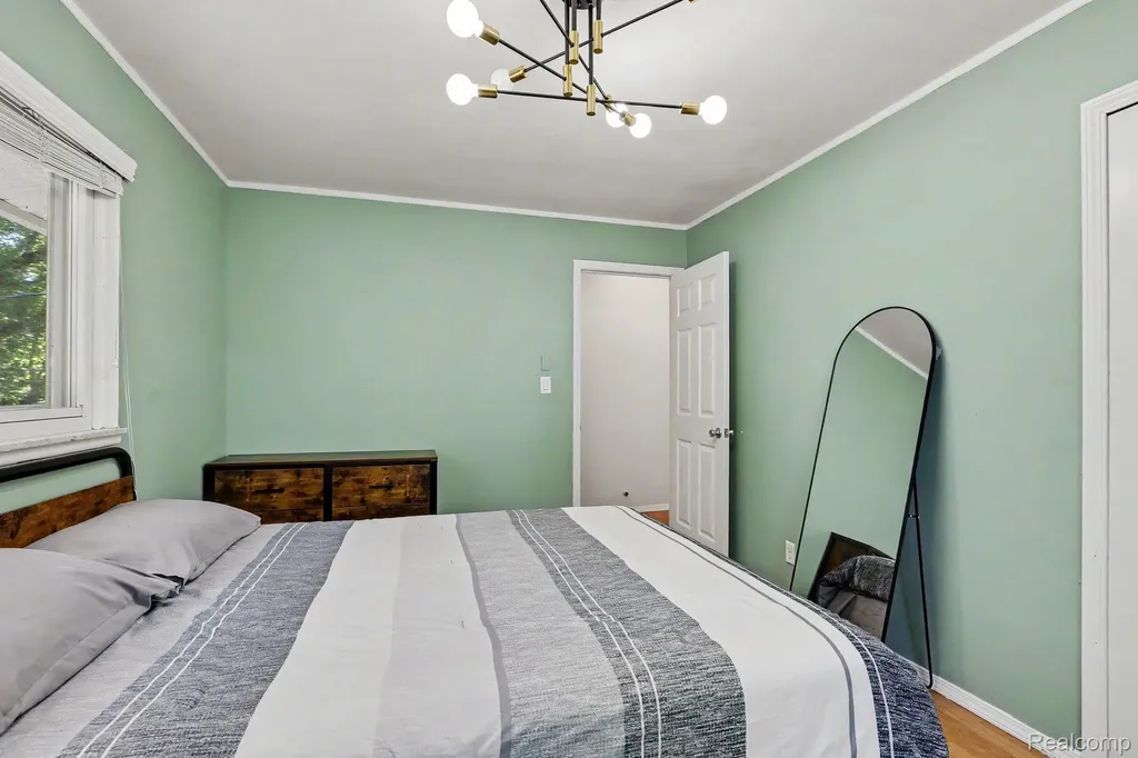 9180 Posey Drive Northfield Township MI 48189