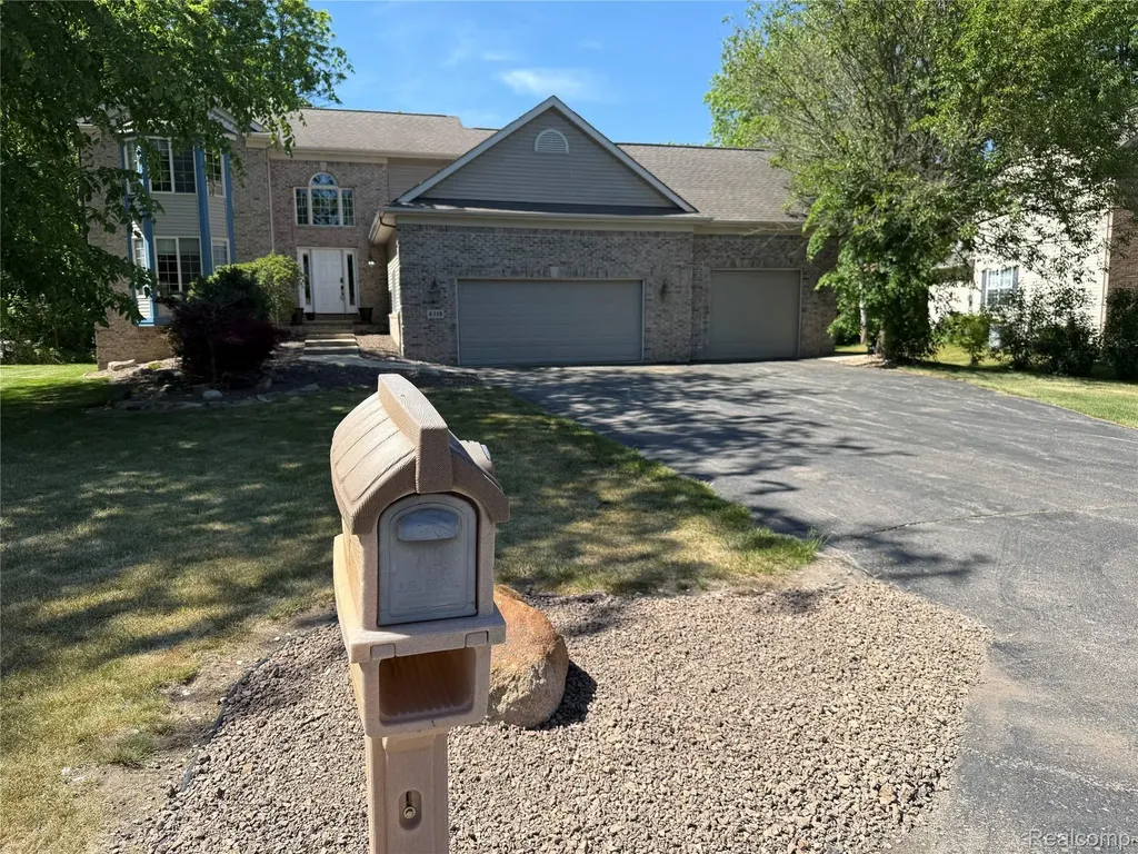 8318 Mill Pointe Court Atlas Township MI 48438