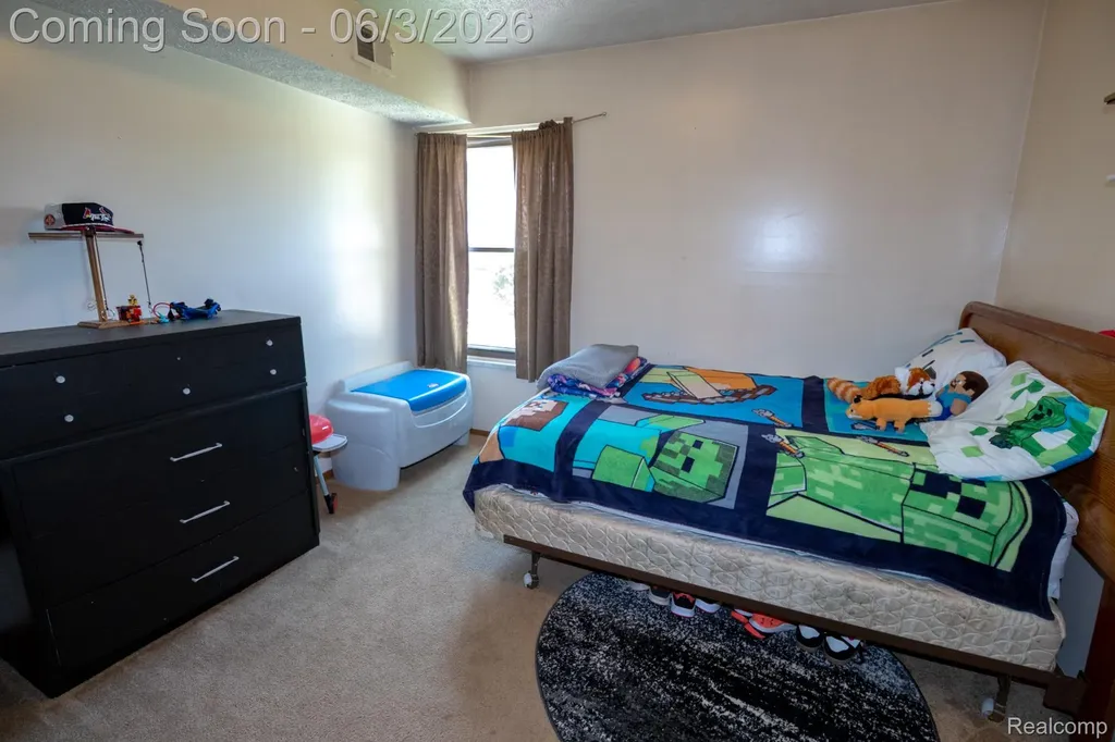 61200 Greenwood Drive South Lyon City MI 48178