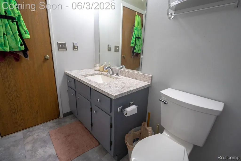 61200 Greenwood Drive South Lyon City MI 48178