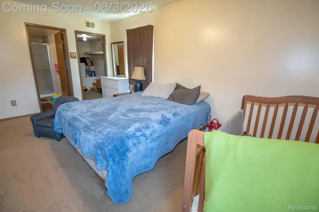 61200 Greenwood Drive South Lyon City MI 48178
