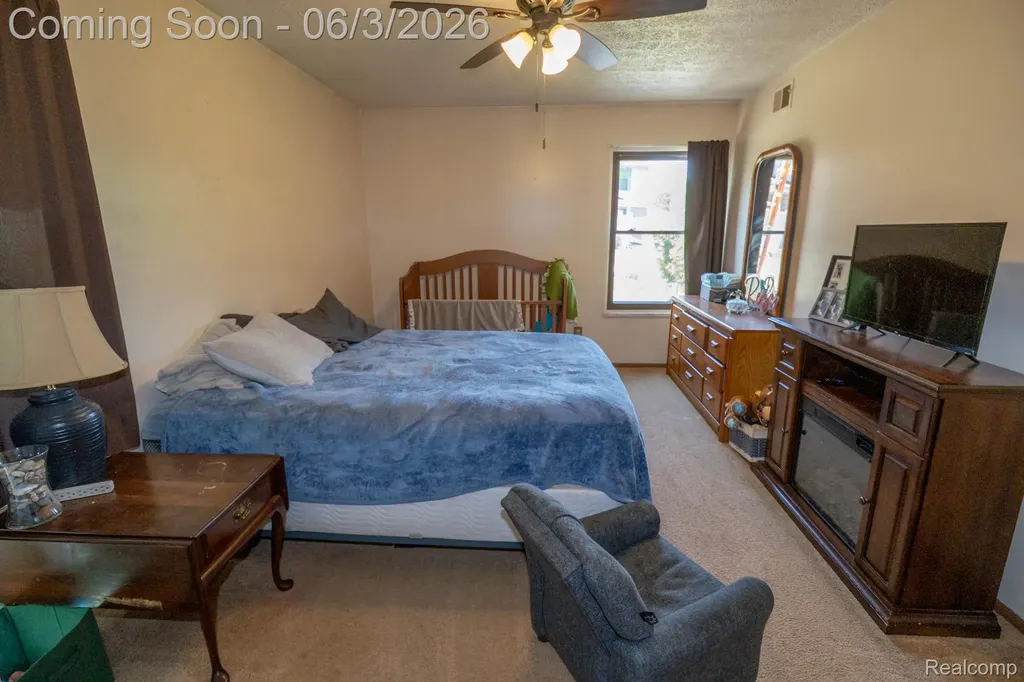 61200 Greenwood Drive South Lyon City MI 48178