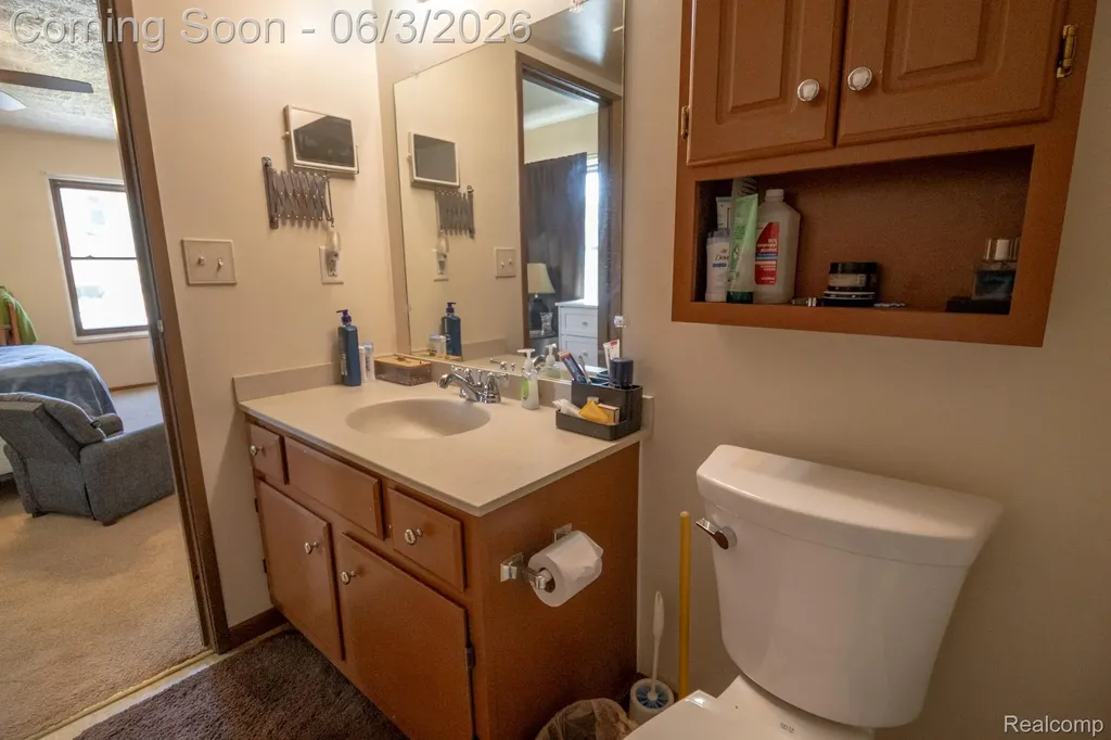 61200 Greenwood Drive South Lyon City MI 48178