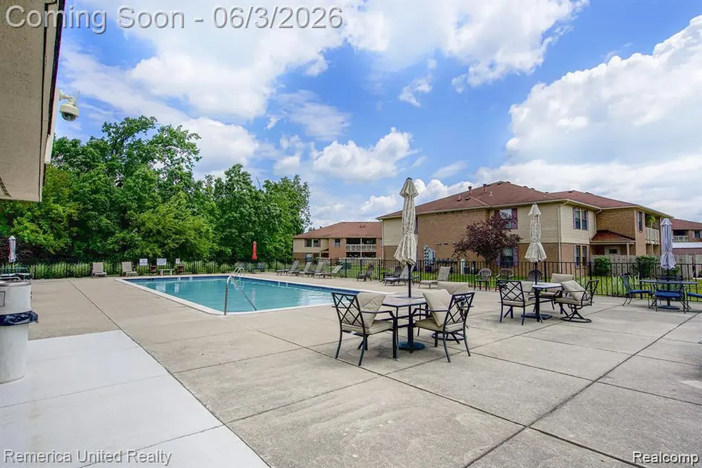 61200 Greenwood Drive South Lyon City MI 48178