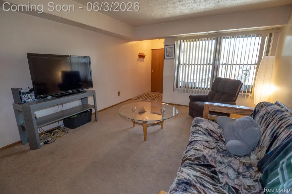 61200 Greenwood Drive South Lyon City MI 48178