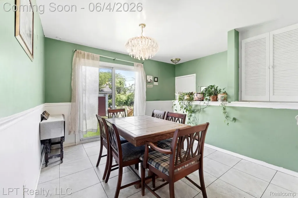 18181 Winwood Court Brownstown Charter Township MI 48193