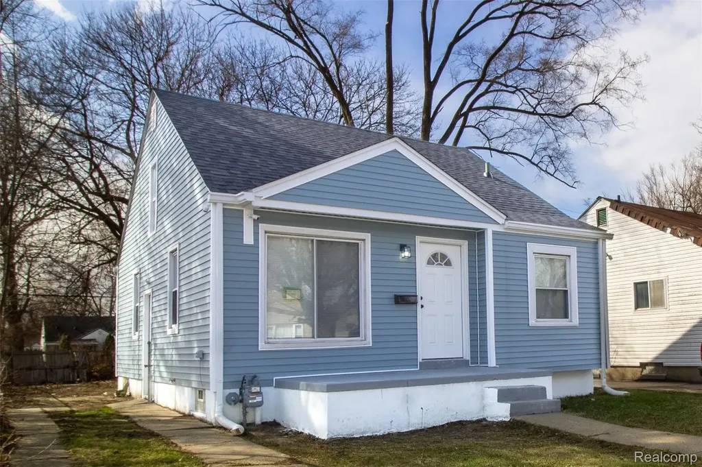 19341 Oakfield Street Detroit City MI 48235