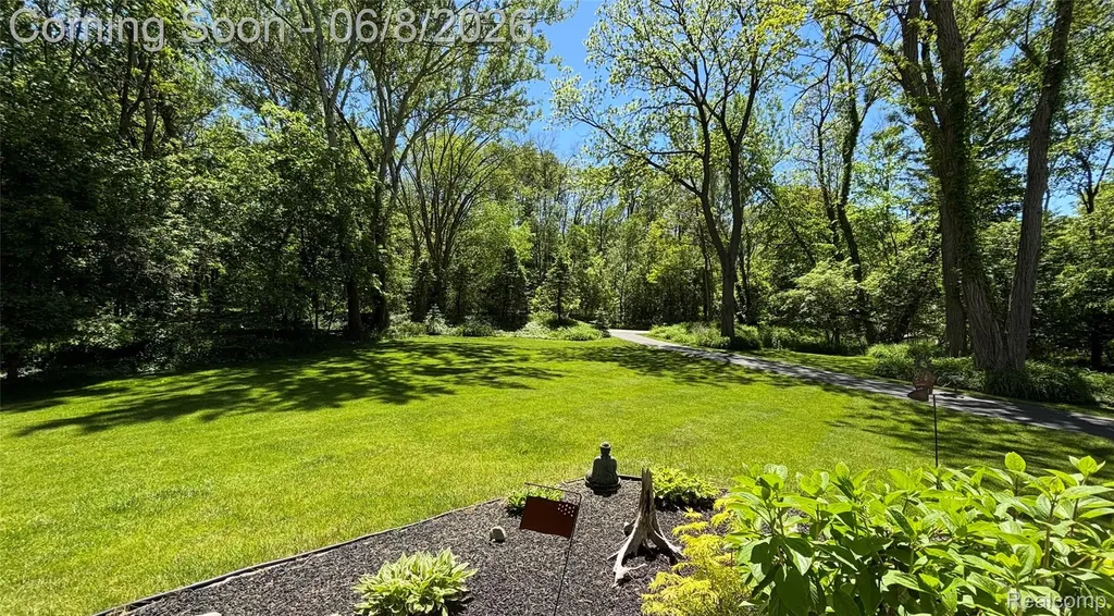 5400 Grange Hall Road Groveland Township MI 48442