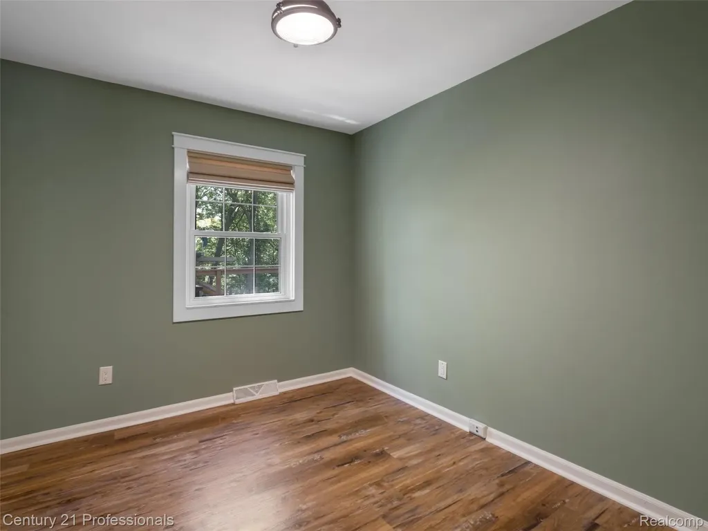 4921 Huron Drive Independence Charter Township MI 48348