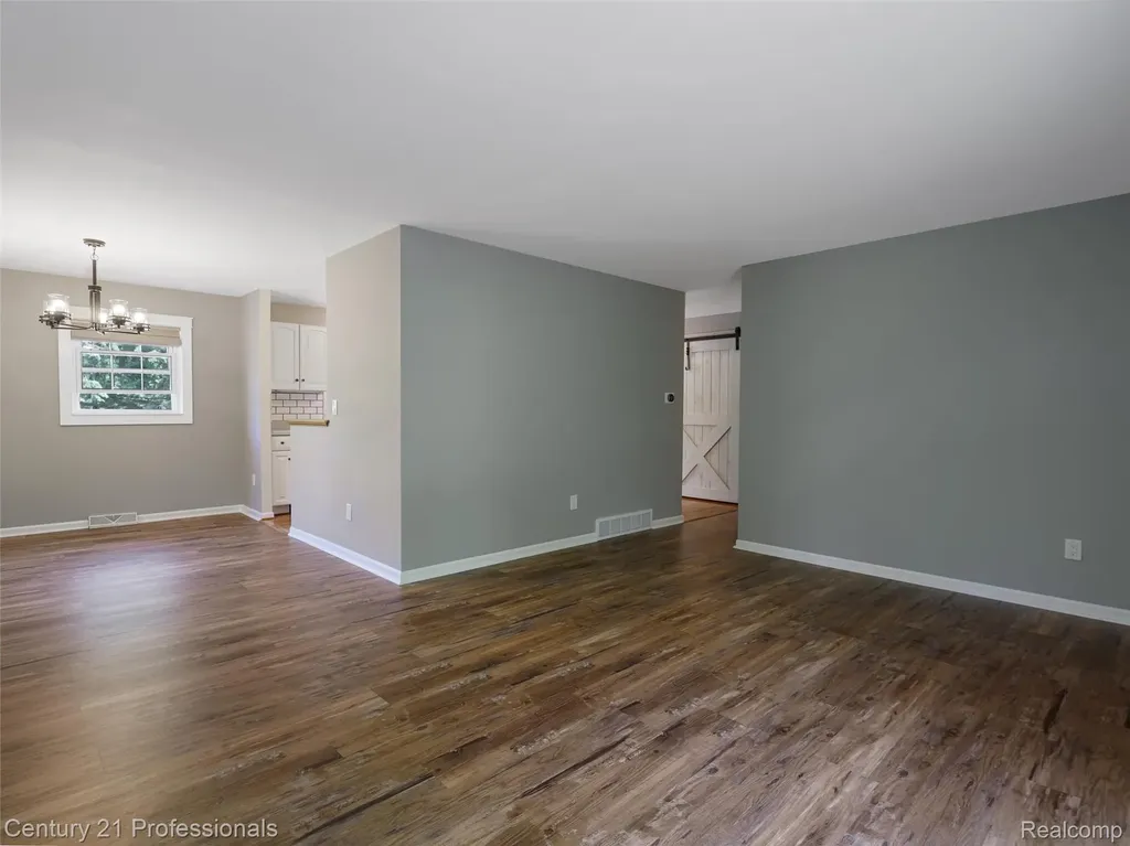 4921 Huron Drive Independence Charter Township MI 48348